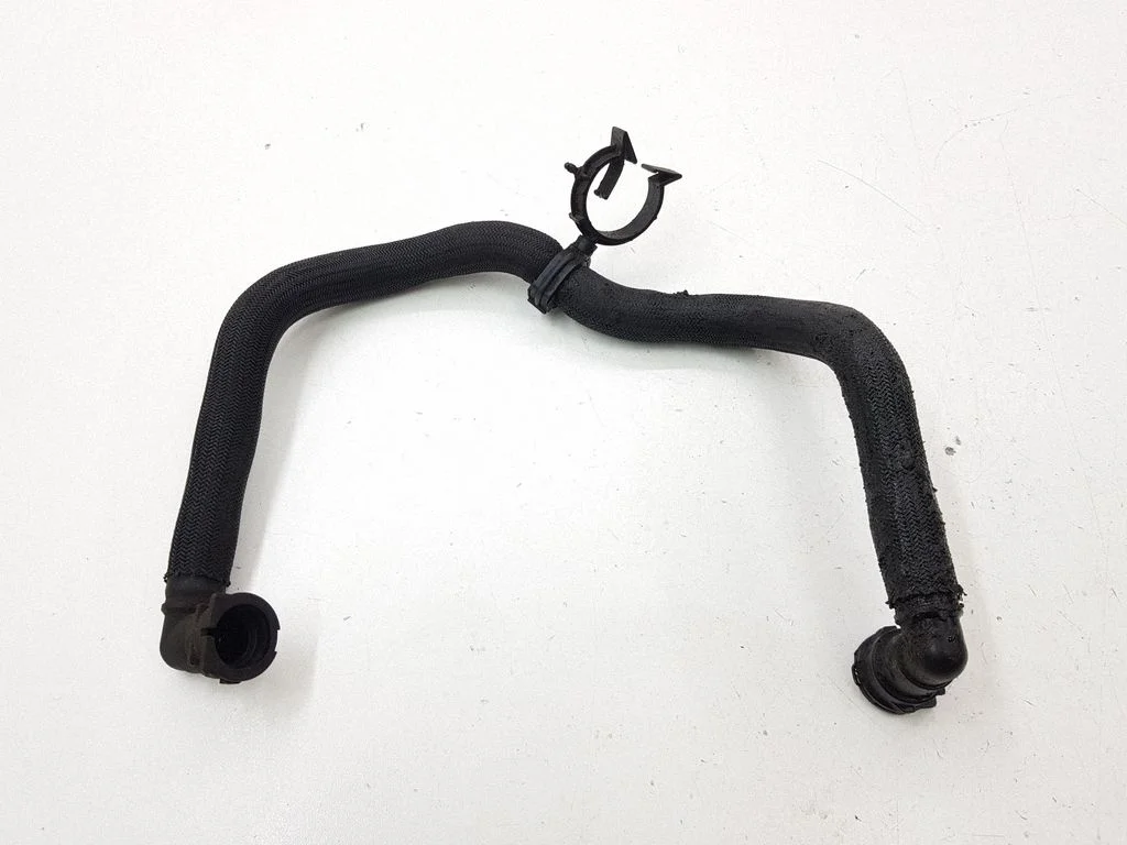 Breather/breather pipe/hose