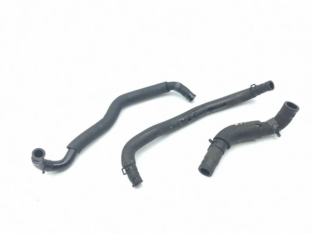 Breather/breather pipe/hose