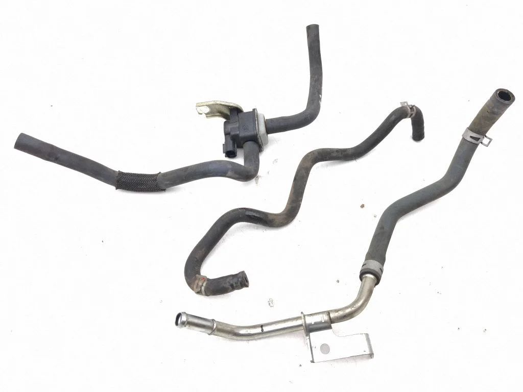 Vacuum line/pipe/hose – Toyota Prius (XW30) (2009-2015)