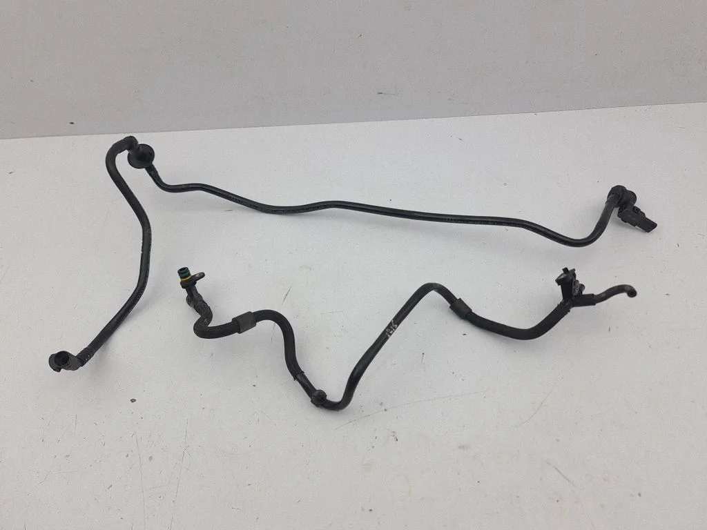 Vacuum line/pipe/hose 8W0611931BB