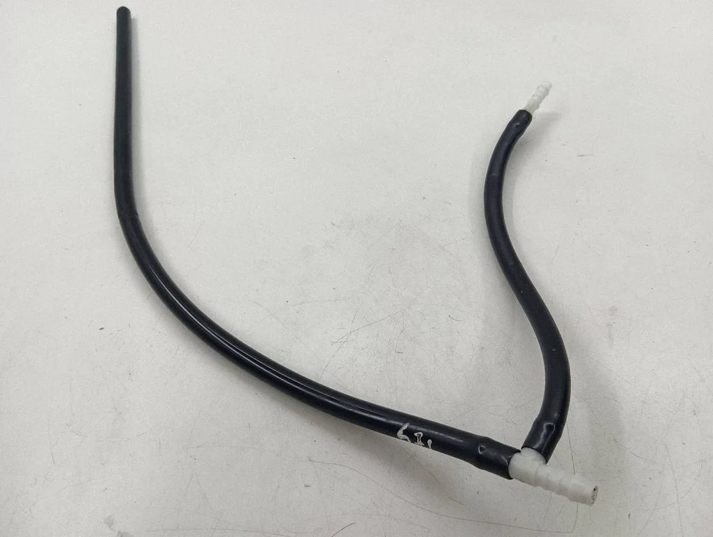 Vacuum line/pipe/hose