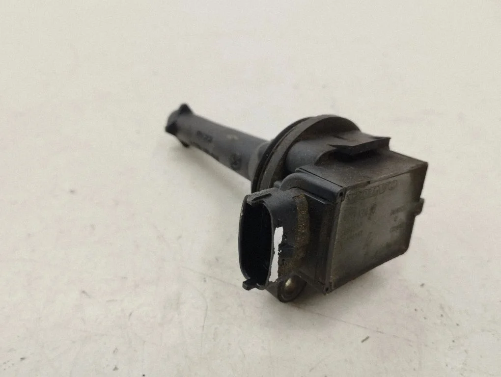 High voltage ignition coil 30713416