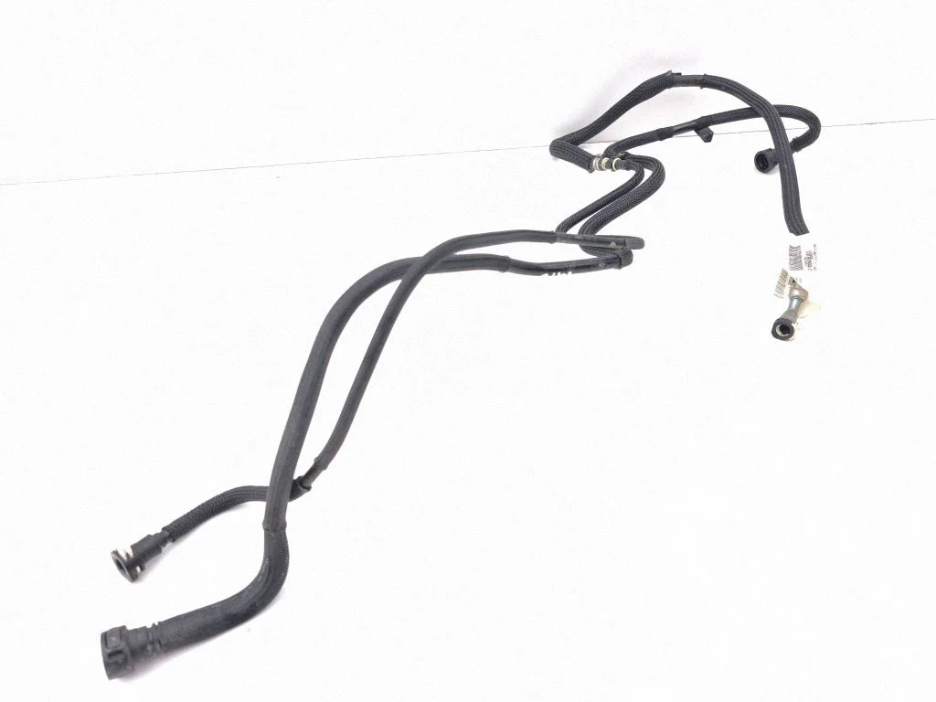 Fuel line/pipe/hose 9853693980