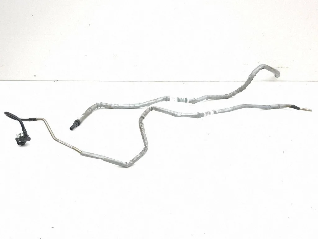 Degvielas caurule (-es) / šļūtene (-es) 9894834