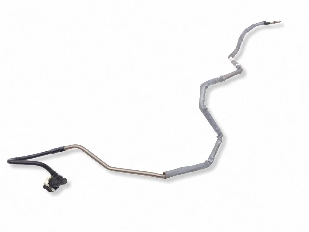 Fuel line/pipe/hose 9894834