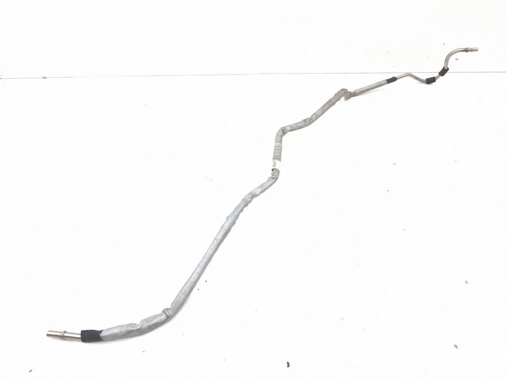 Degvielas caurule (-es) / šļūtene (-es) 9468689