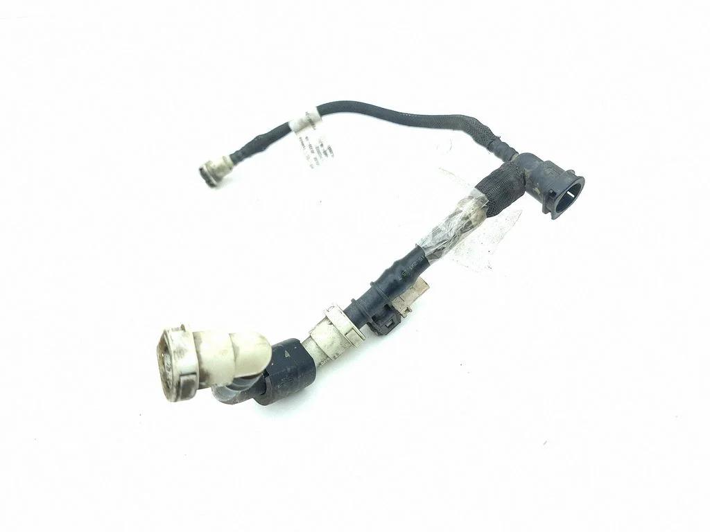 Fuel line/pipe/hose MX689D333BB