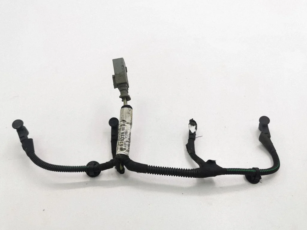 Eelsüüteküünalde juhtmed – Mitsubishi Outlander (2007-2012)