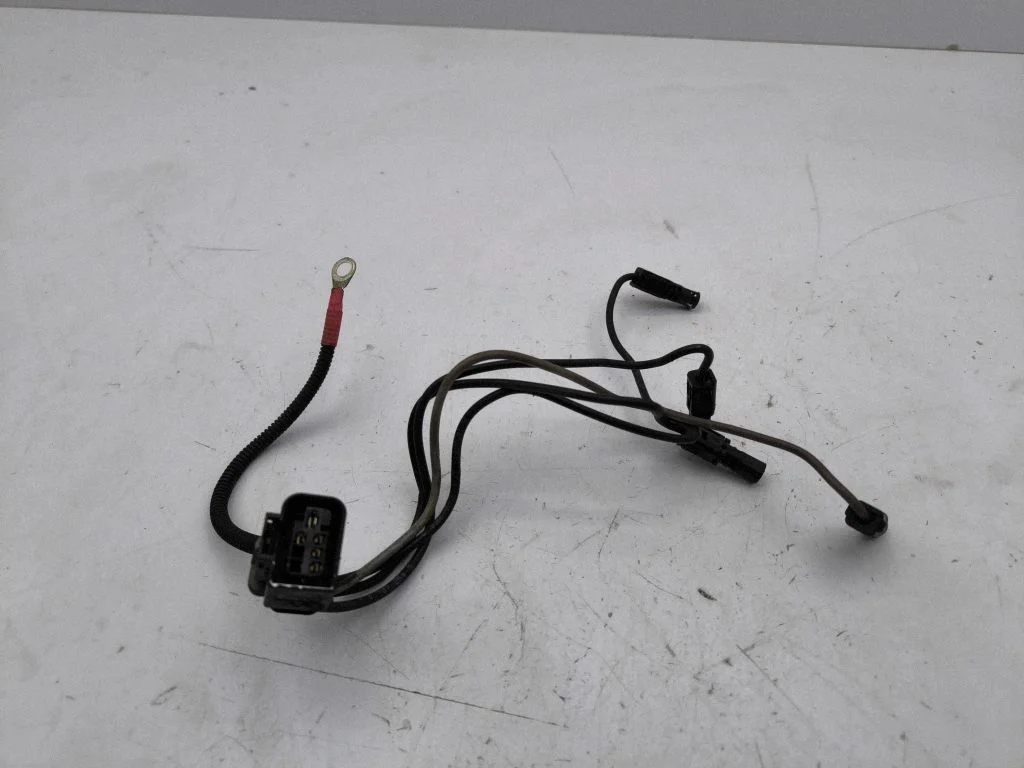Eelsüüteküünalde juhtmed 7811938