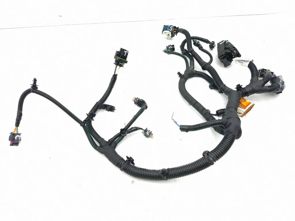 Motora vadu instalācija 9846576080