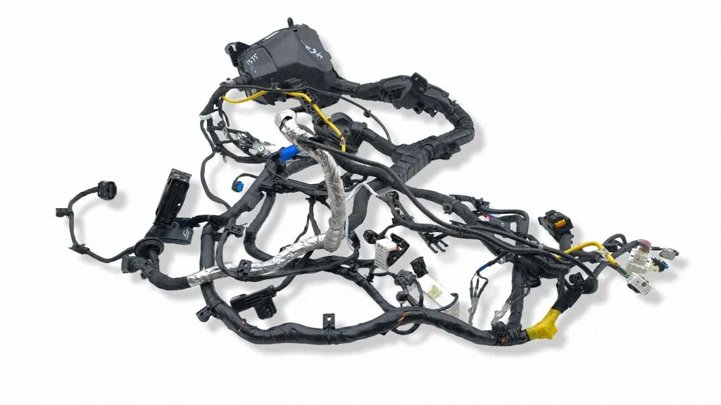 Engine installation wiring loom 91210DF570
