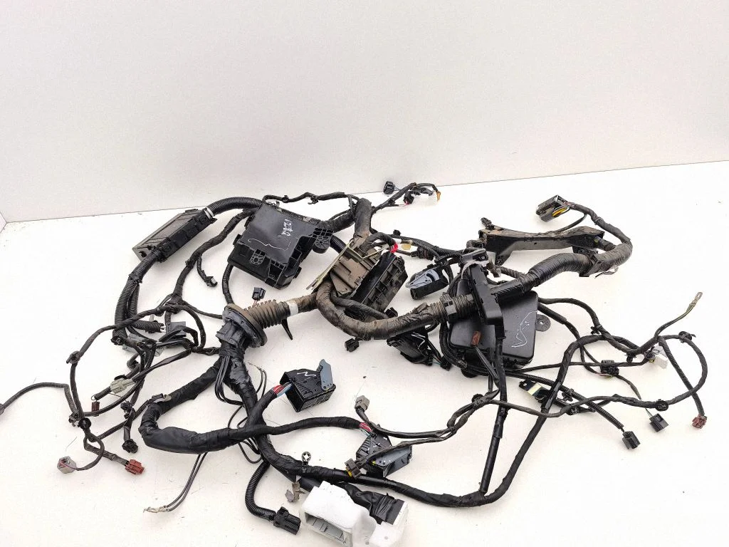 Engine installation wiring loom