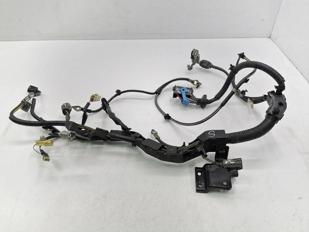 Motora vadu instalācija EH6467070B