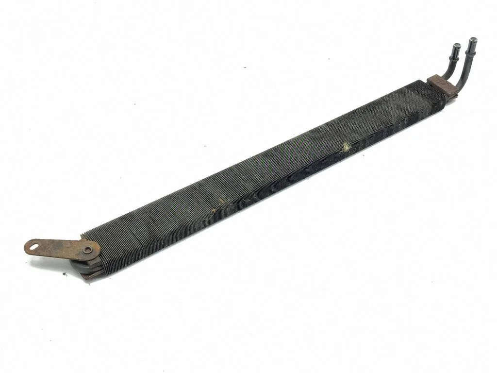Stūres pastiprinātāja radiators