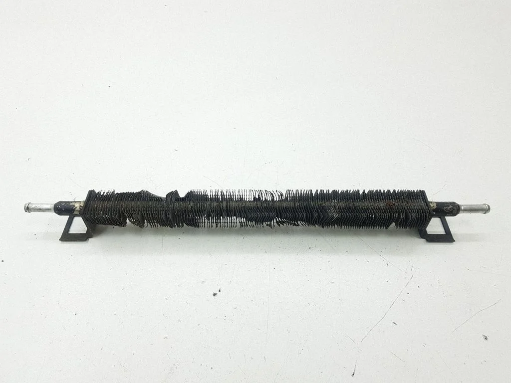 Stūres pastiprinātāja radiators
