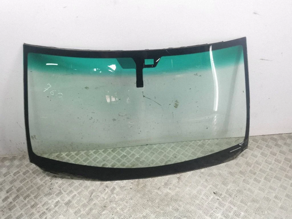 Front windscreen/windshield window