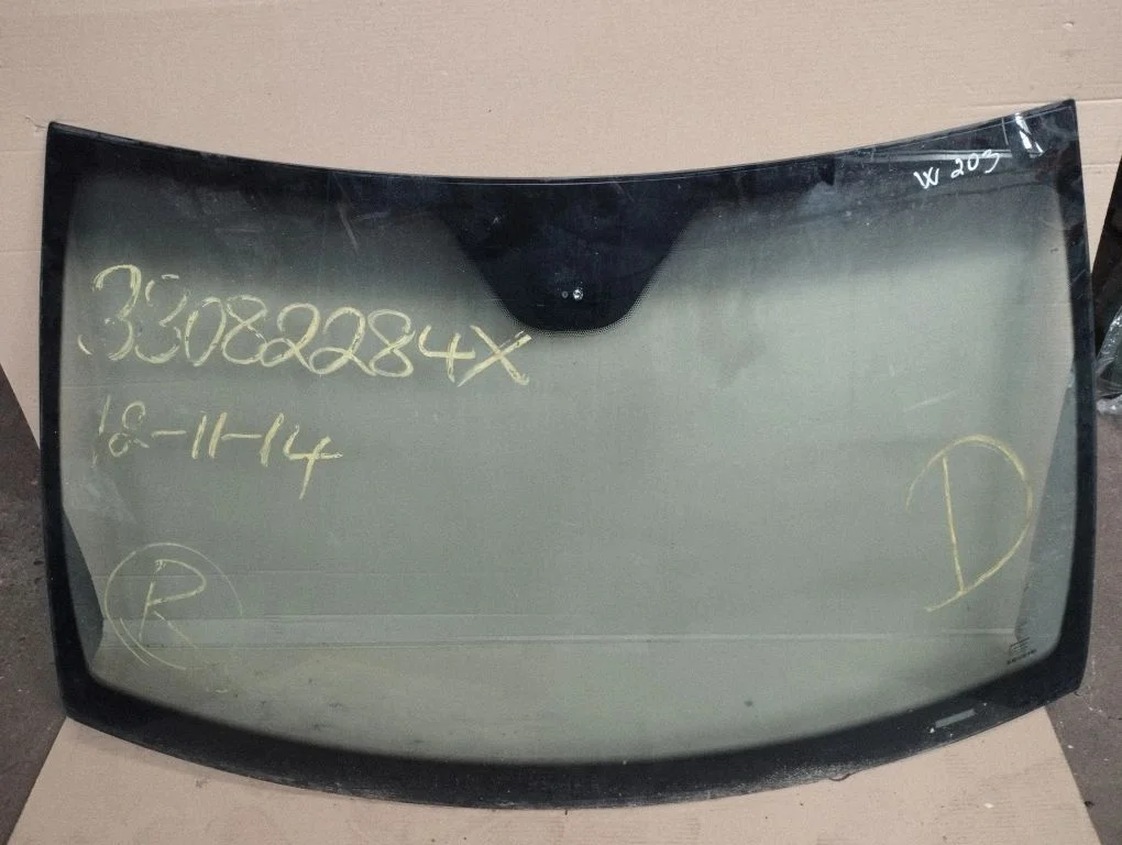 Front windscreen/windshield window – Mercedes-Benz C-Class W203 (2000-2007)