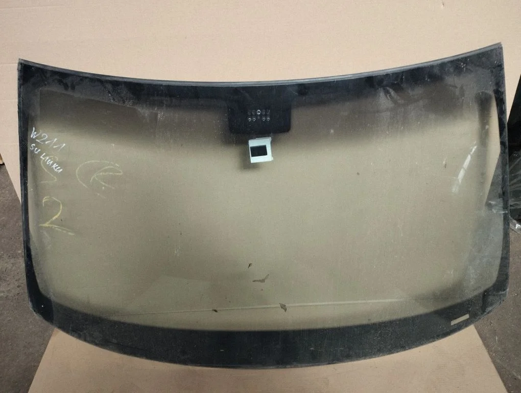 Front windscreen/windshield window
