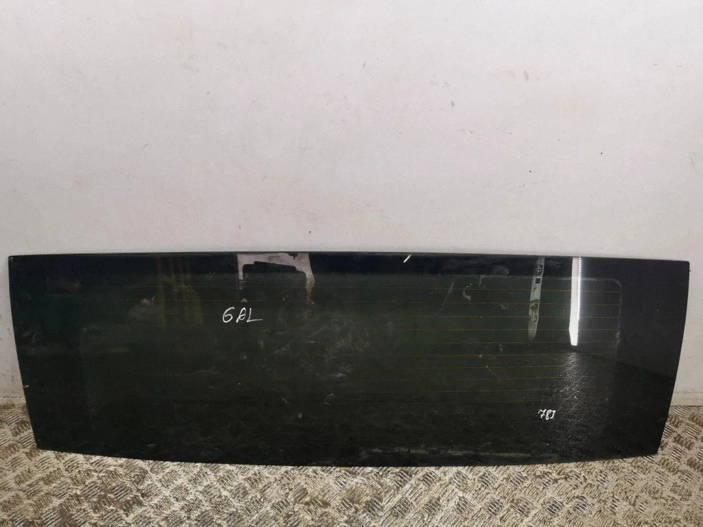 Rear windscreen/windshield window
