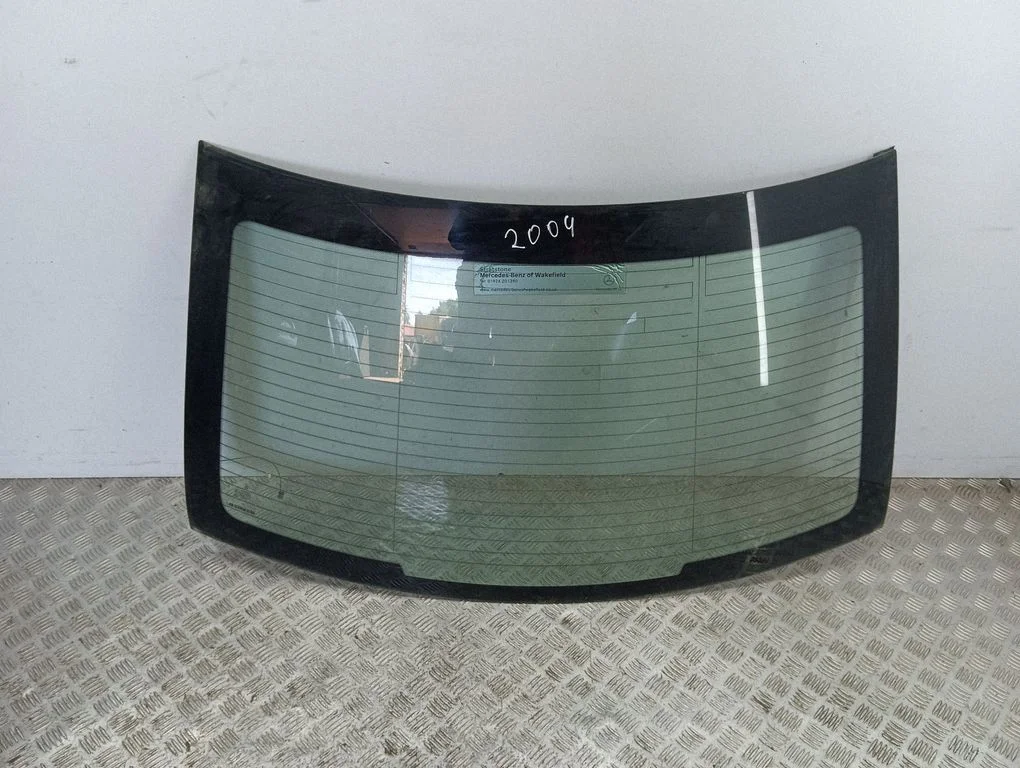 Rear windscreen/windshield window