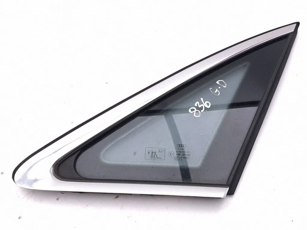 Rear side window 8W5845298D