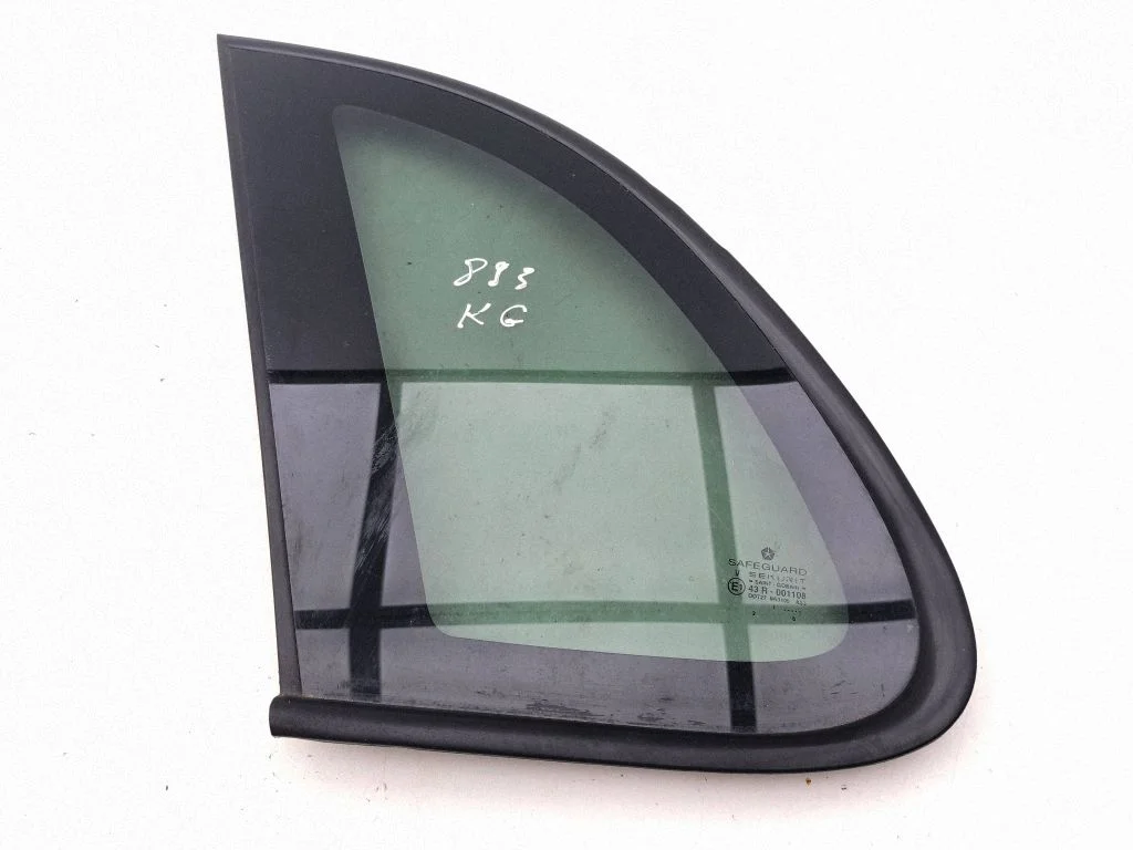 Rear side window 0506702