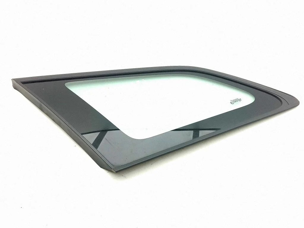 Rear side window 43R011583