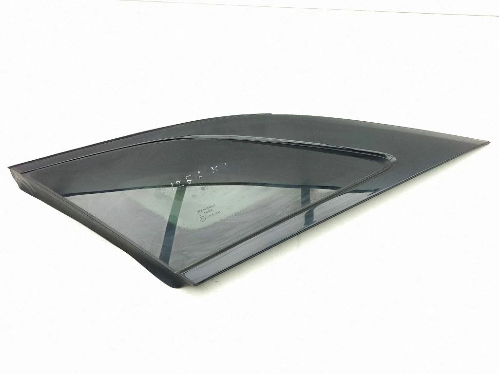 Rear side window 43R011667