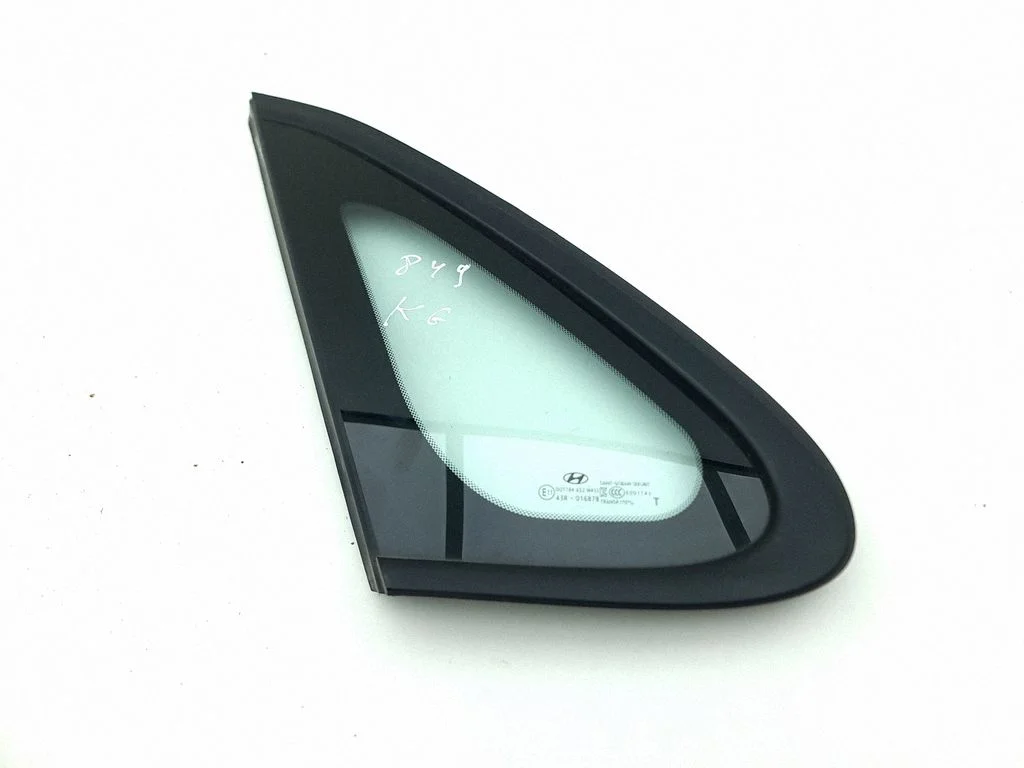 Rear side window – left