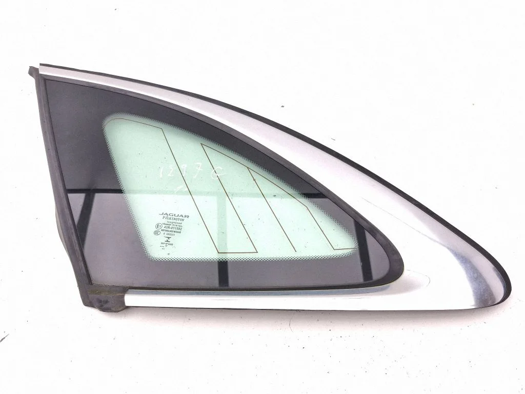 Rear side window – left