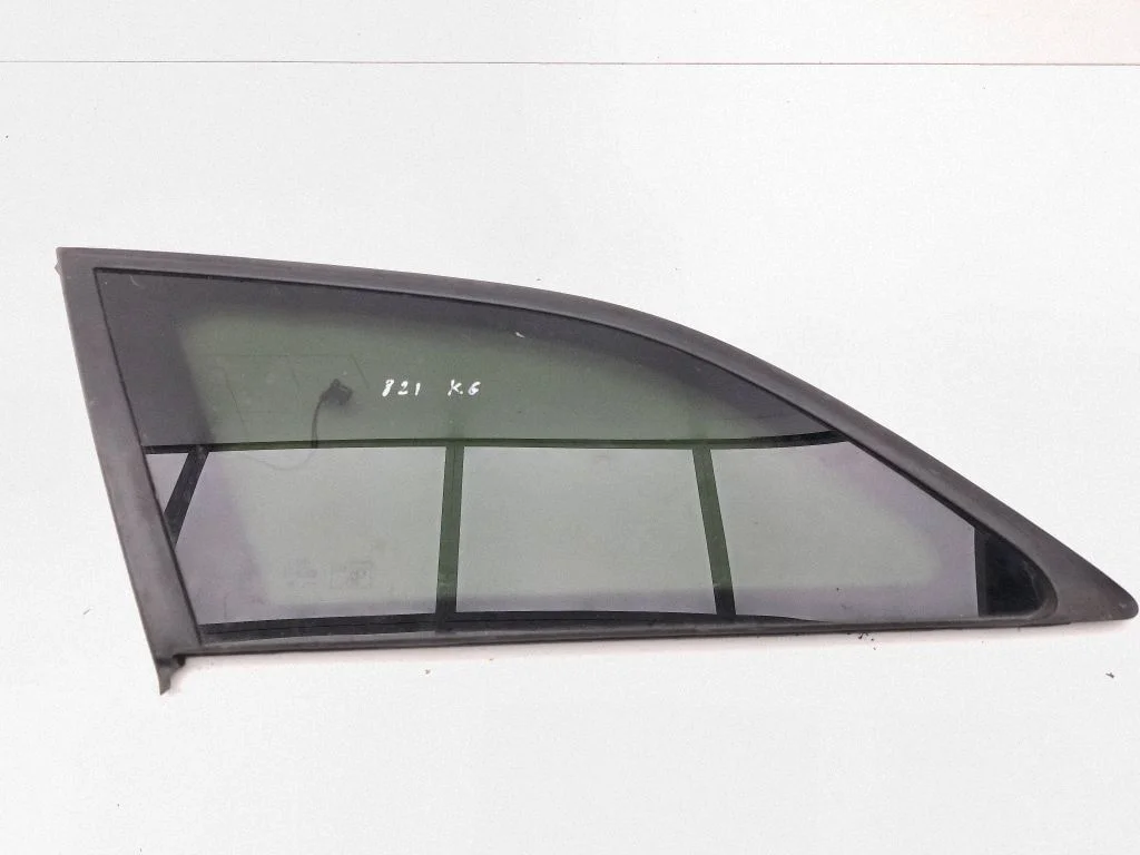 Rear side window – left