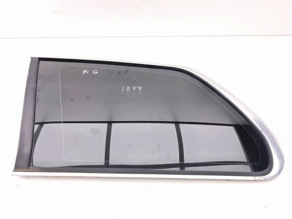 Rear side window 30674378