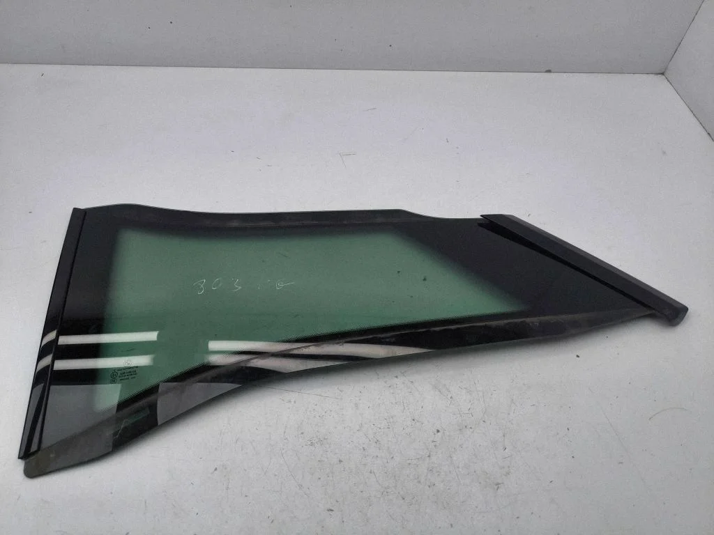 Tagumine kere külgklaas – BMW i3 (2013-)