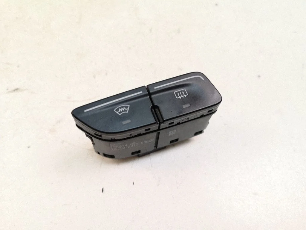 Windscreen/window heater switch AM5T18K574AB