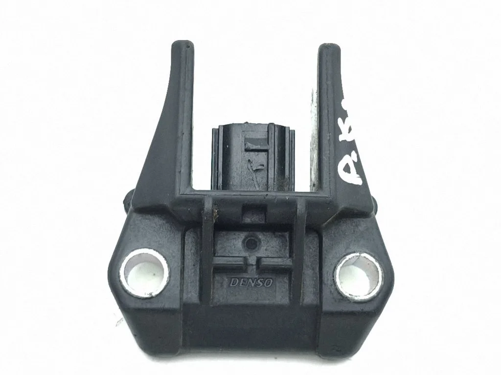 Drošības spilvenu trieciena sensors – Lexus IS III XE30 (2013-2020)