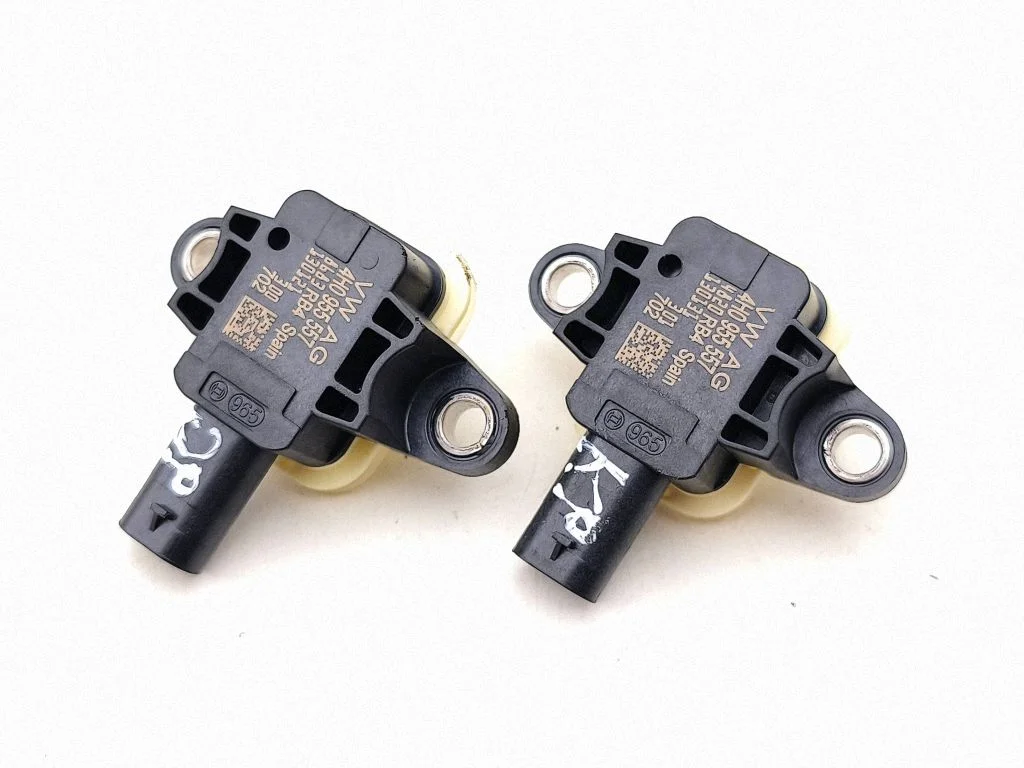 Airbag deployment crash/impact sensor 4H0955557