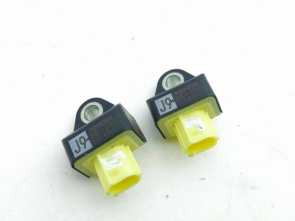 Airbag deployment crash/impact sensor – Toyota Prius (XW50) (2015-2023)