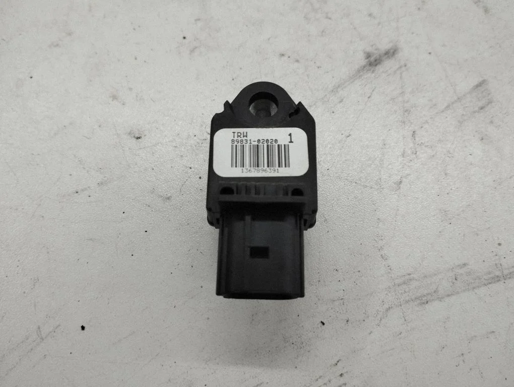 Drošības spilvenu trieciena sensors 8983102020