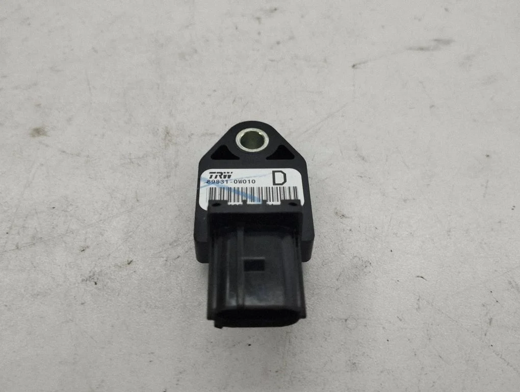 Drošības spilvenu trieciena sensors 898310W010