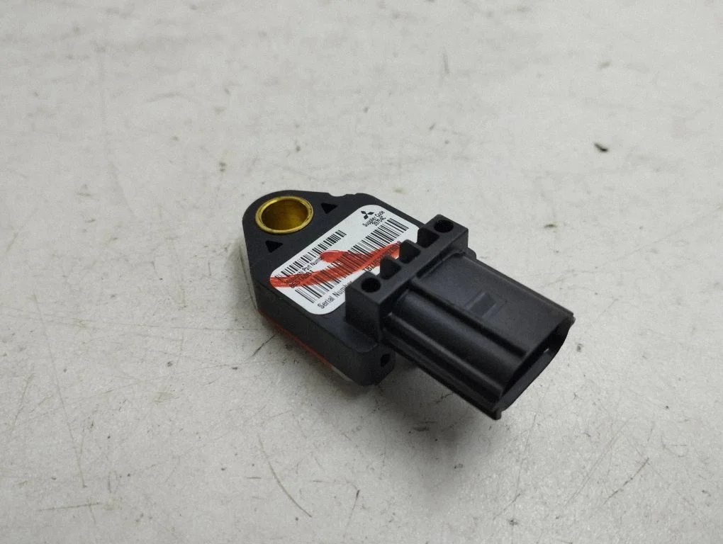 Turvapadja löögiandur 8641A001