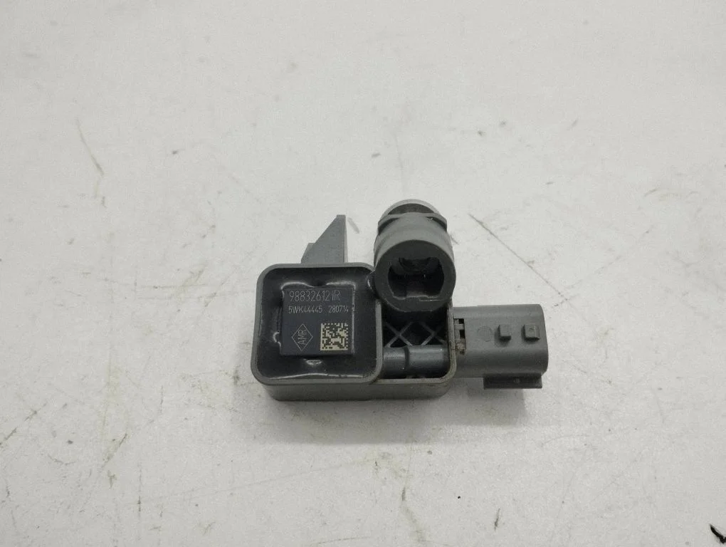 Drošības spilvenu trieciena sensors 988326121R
