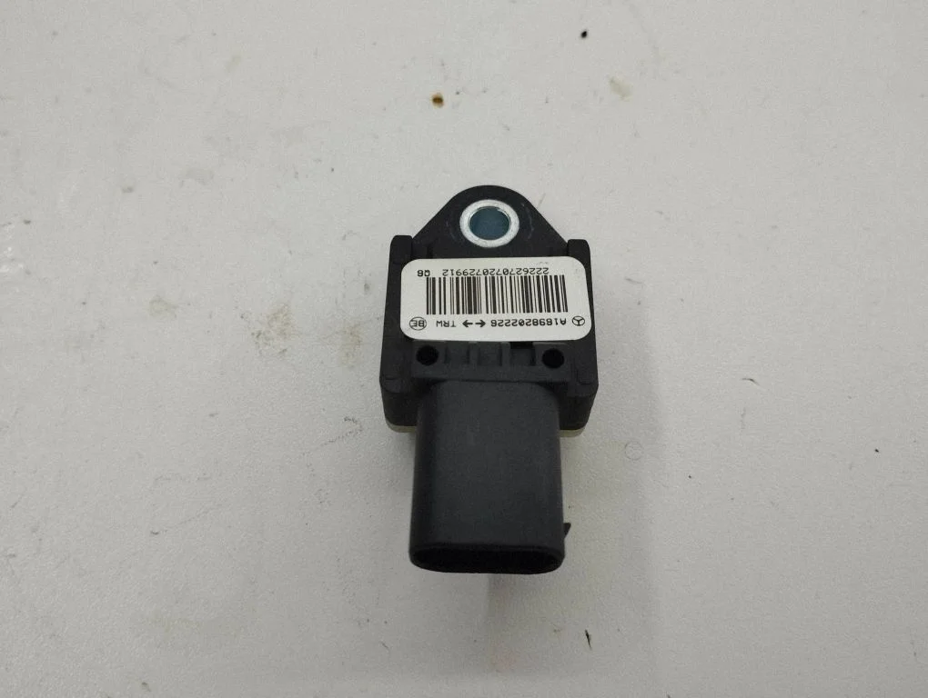 Drošības spilvenu trieciena sensors A1698202226