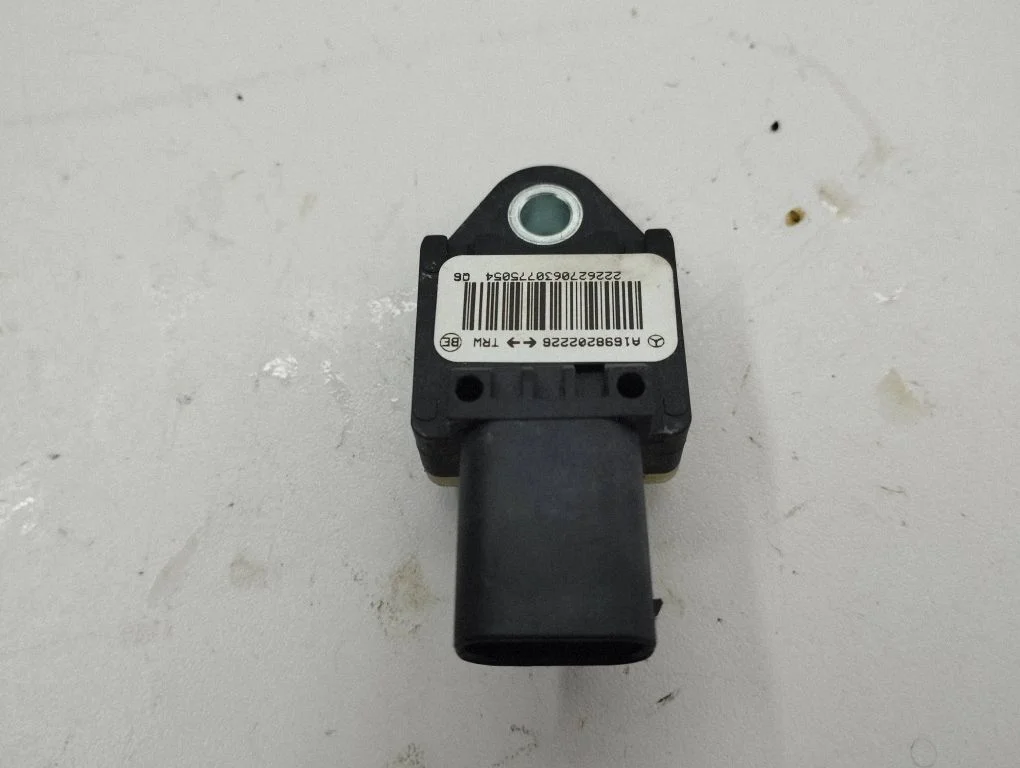 Drošības spilvenu trieciena sensors A1698202226