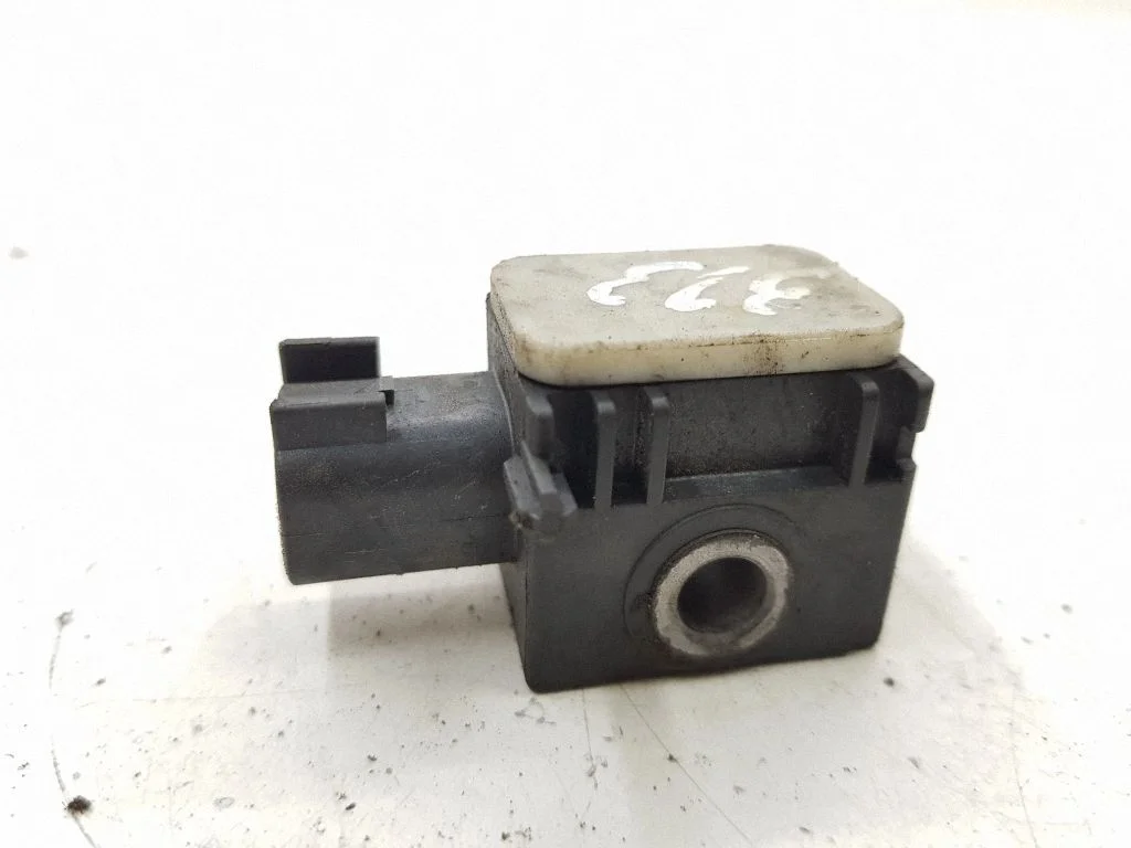 Drošības spilvenu trieciena sensors 959301D000