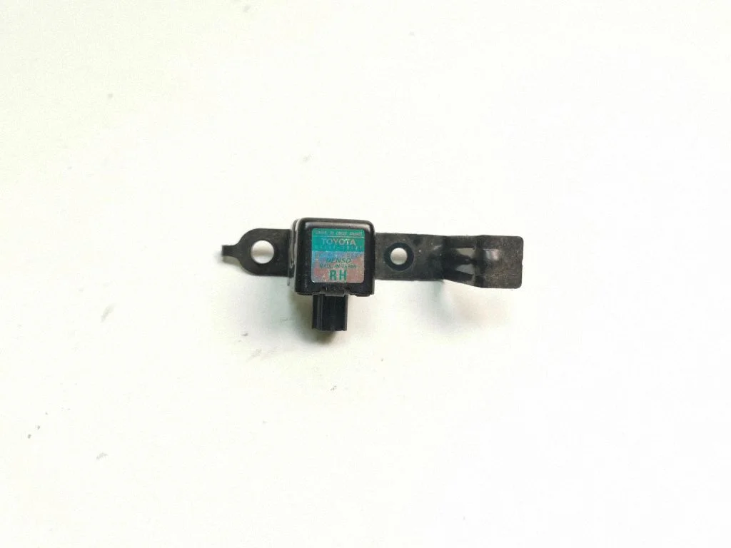 Airbag deployment crash/impact sensor G484948020