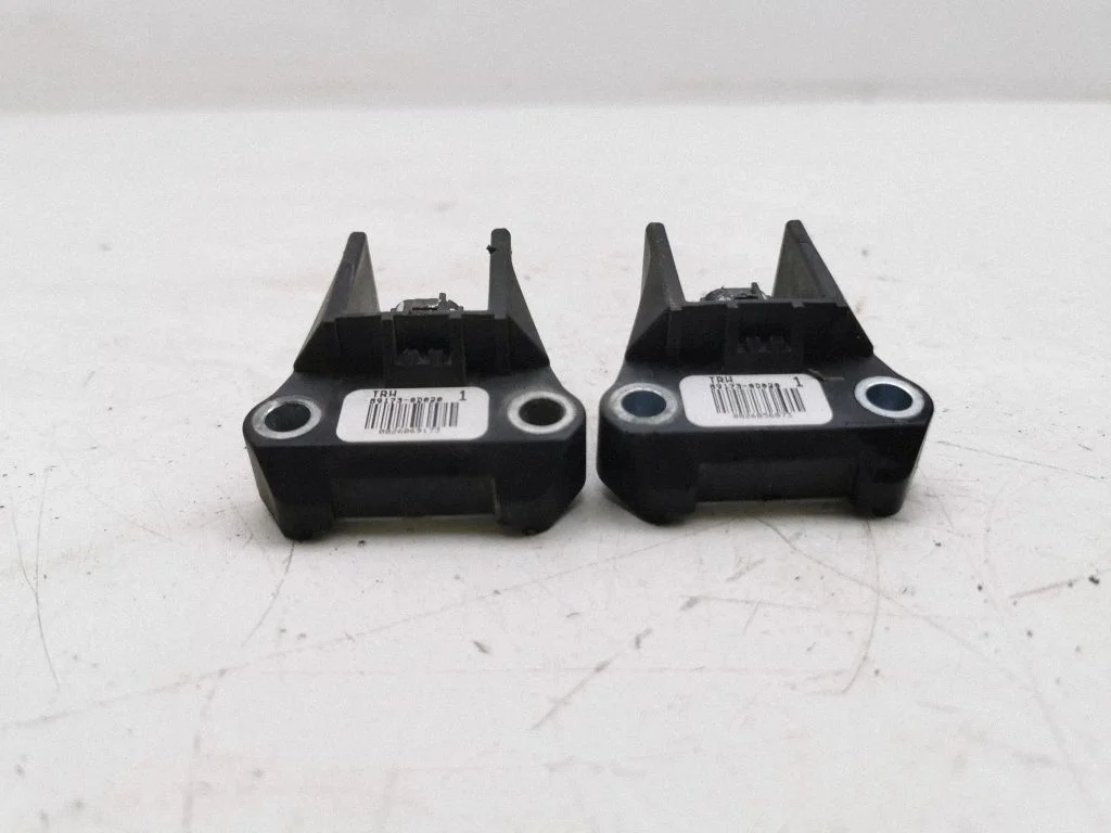 Drošības spilvenu trieciena sensors 891730D020