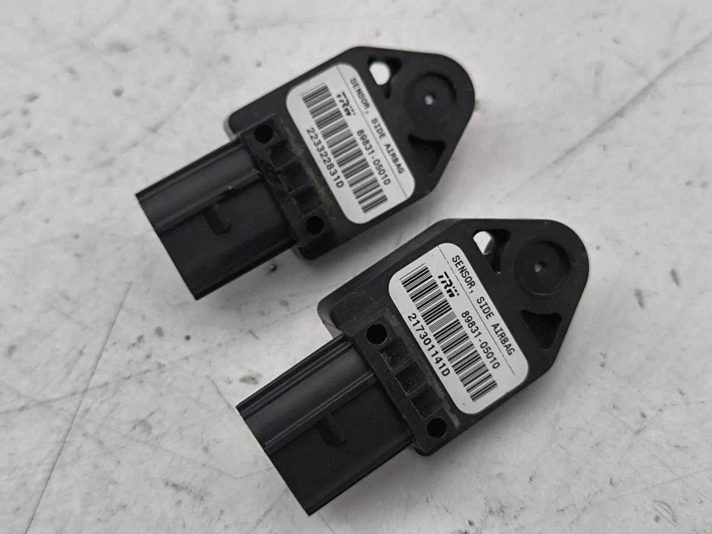 Airbag deployment crash/impact sensor 8983105010