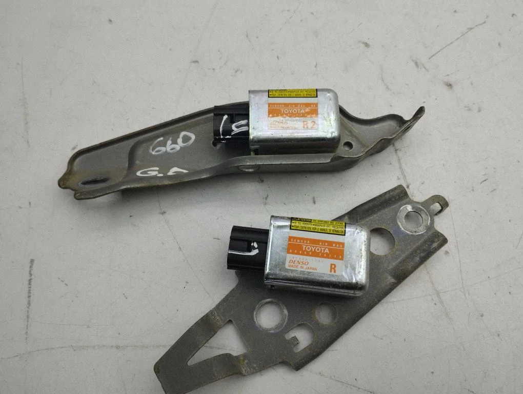 Airbag deployment crash/impact sensor 8986030130