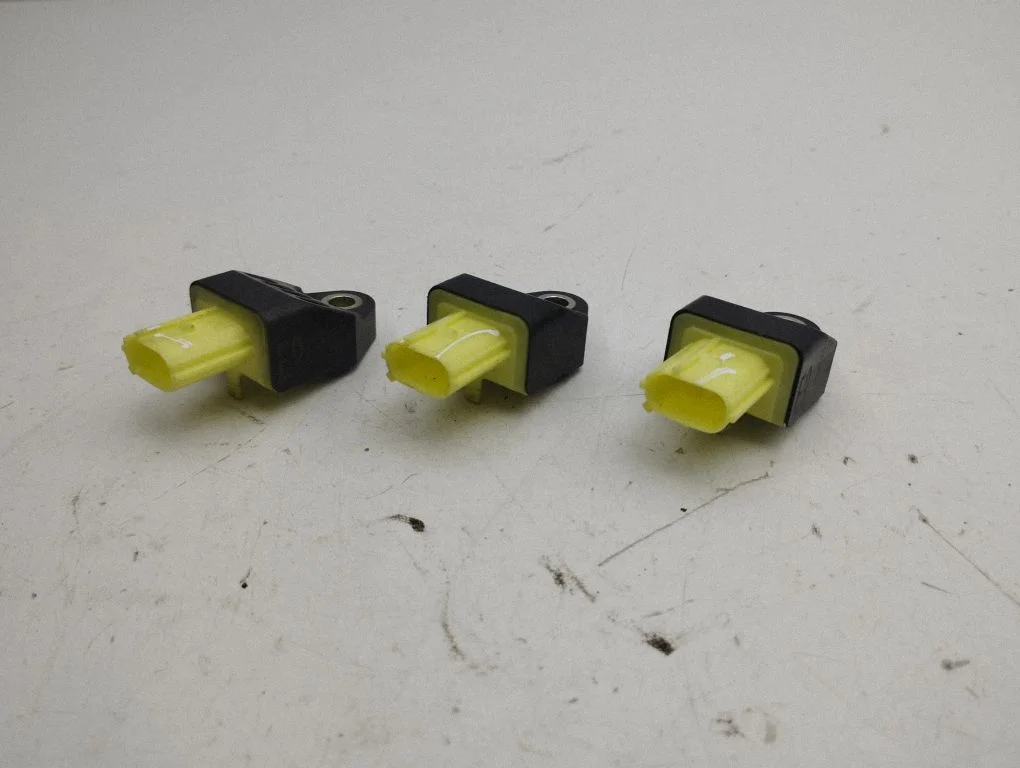 Airbag deployment crash/impact sensor 898310D090