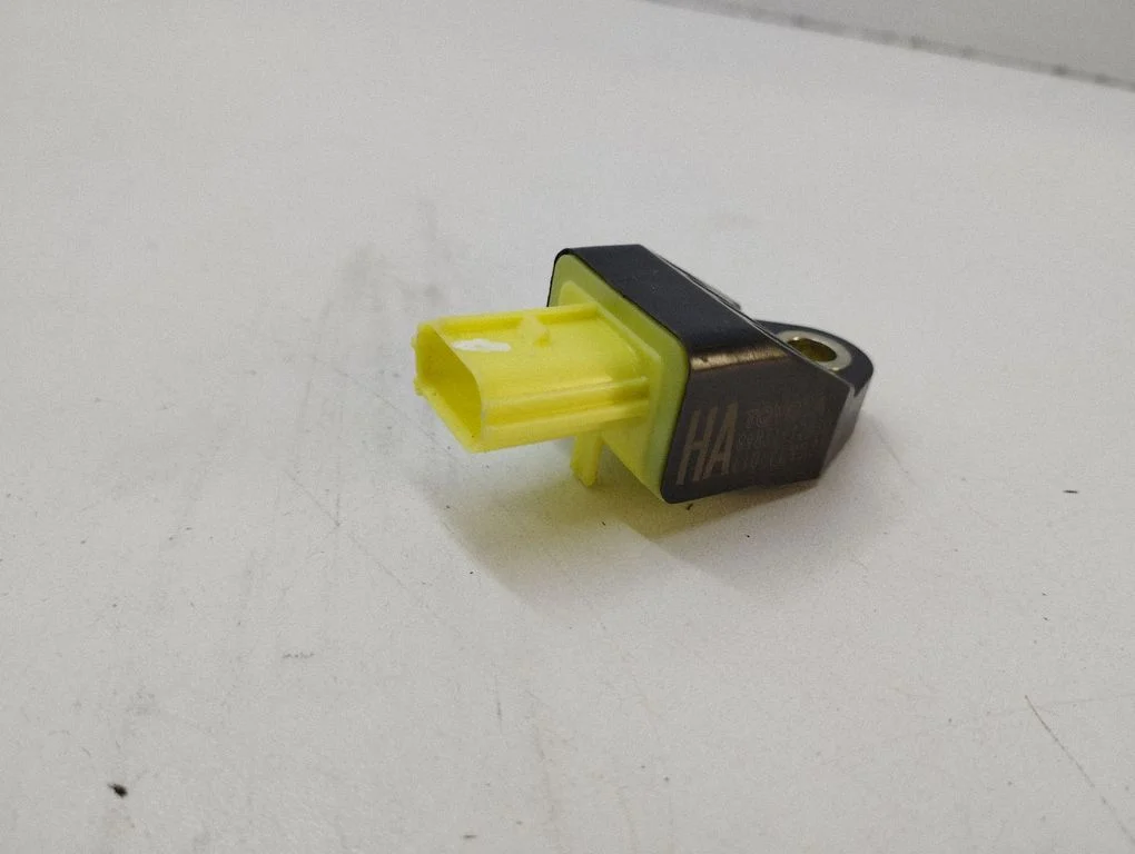 Airbag deployment crash/impact sensor 8983112030